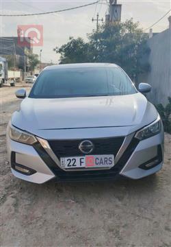 نیسان سێنترا